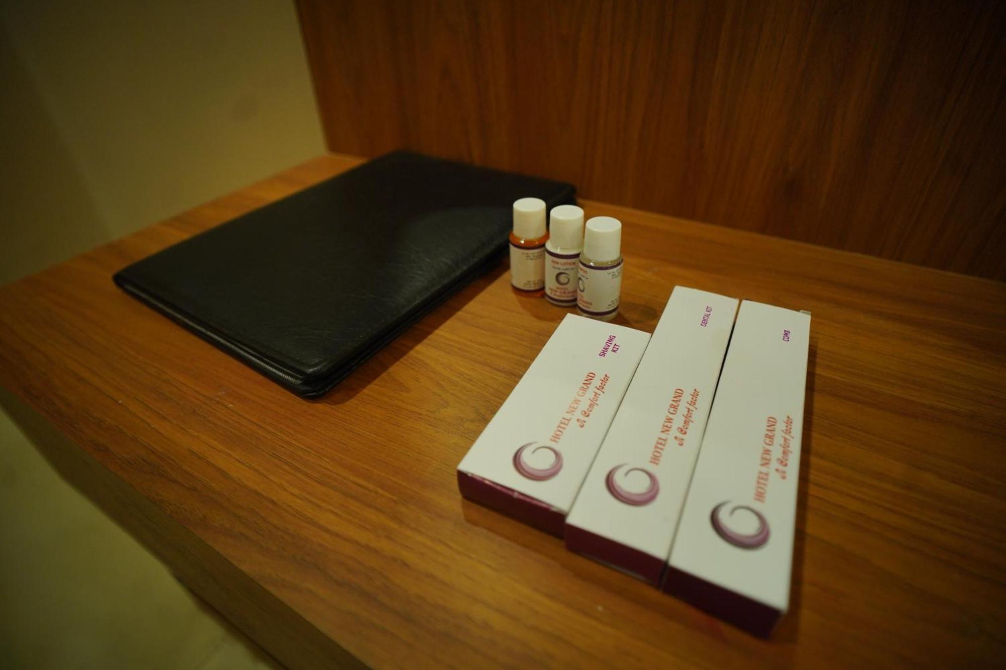 Hotel New Grand 데오가르 외부 사진